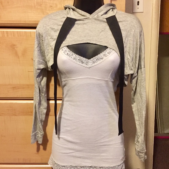 *SOLD* Cropped Pullover Hoodie - Picture 2 of 8